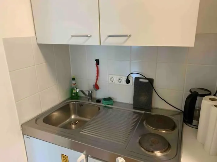 Live Easy With Balcony,Netflix, Quiet, Close To Football Stadium, Direct Train Connection, Espresso Maker Leipzig